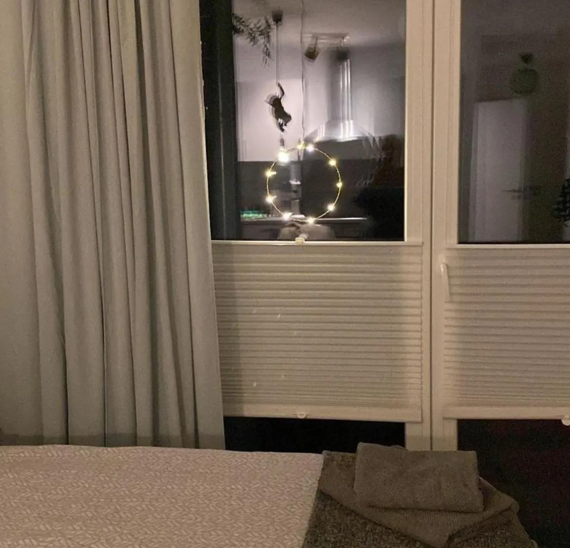 Schoene Ferienwohnung In Bremen-Ost Mit Terrasse 0*, ברמן